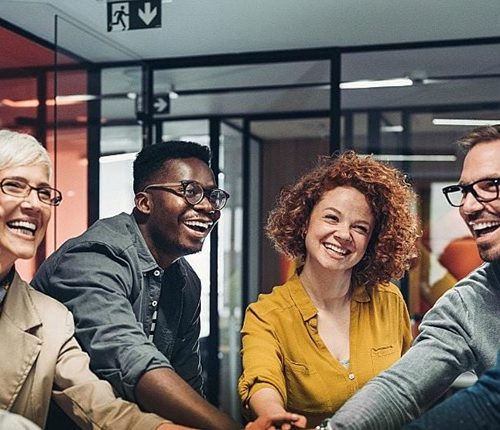 Março, o mês da felicidade: como o Bem-Estar no trabalho vira estratégia para o sucesso corporativo