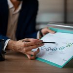 Passivos ocultos: como identificar riscos jurídicos e financeiros antes da venda de uma empresa